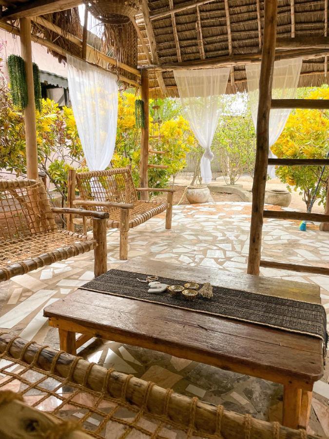 Slovenska Hisa Zanzibar Nungwi Exteriör bild