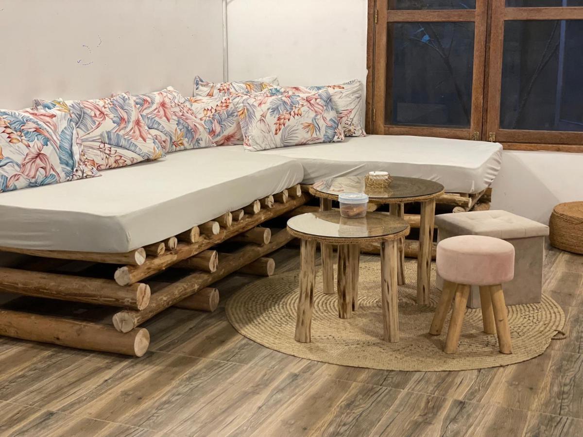 Slovenska Hisa Zanzibar Nungwi Exteriör bild